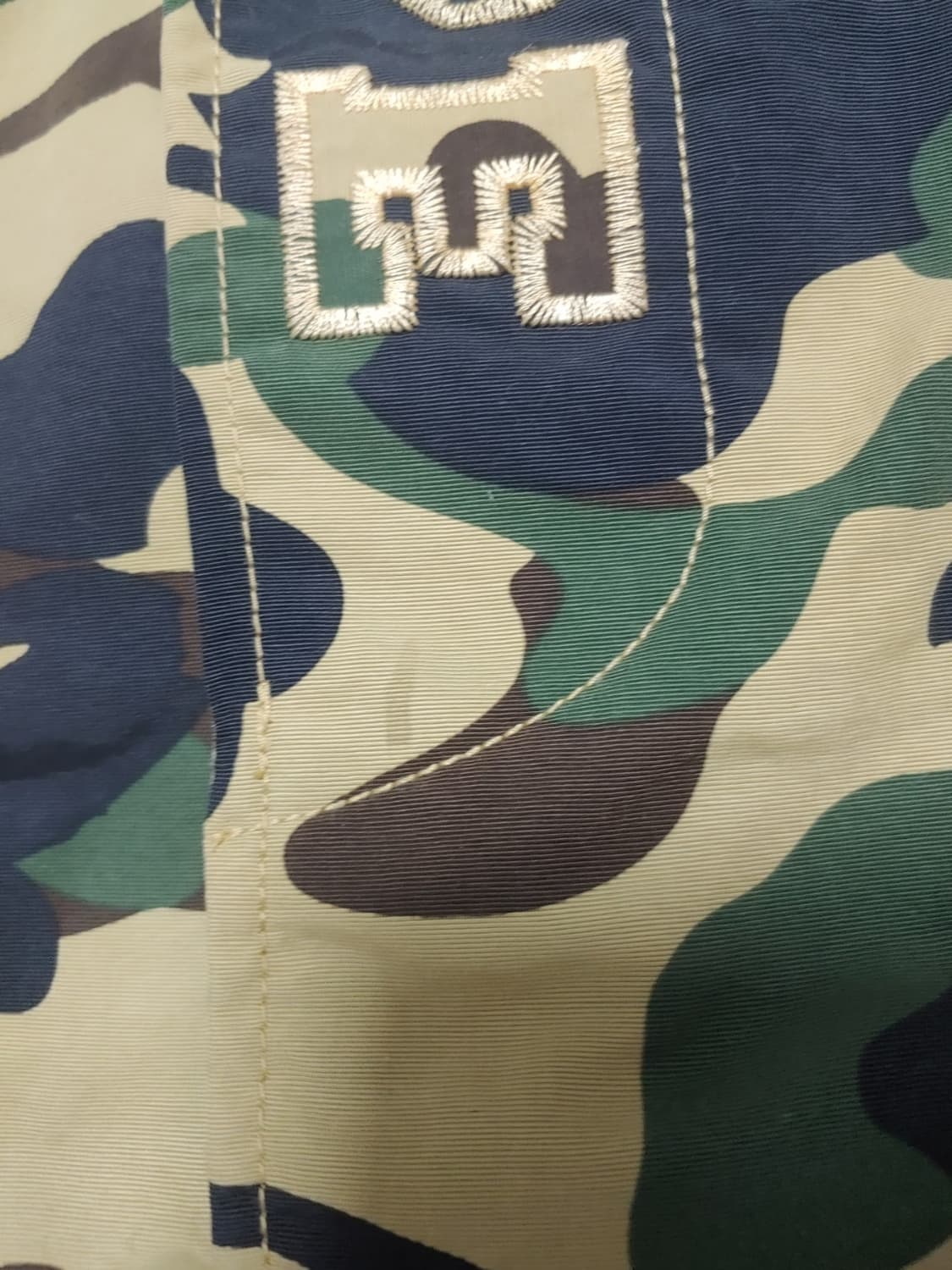 [M]베이프 황계 레인코트 자켓 상품이미지3