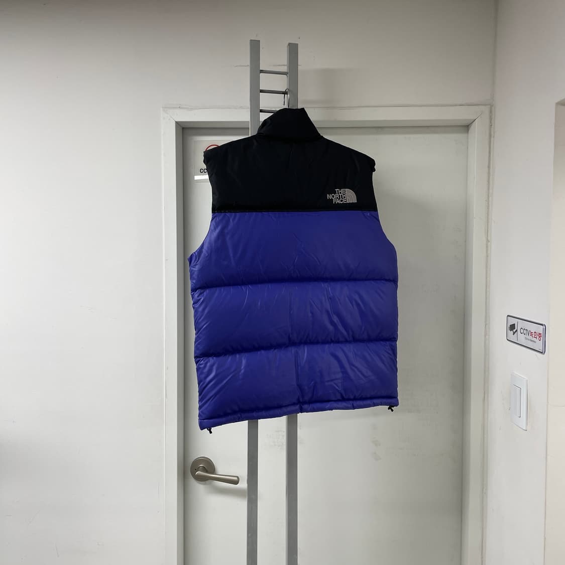노스페이스 700 패딩 조끼 90 상품이미지7