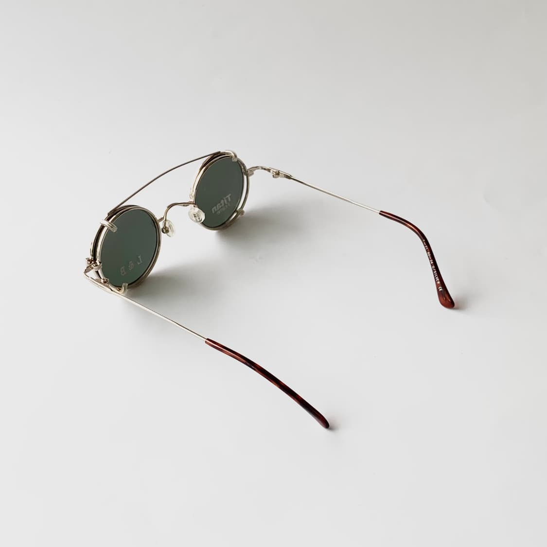 898 실버 티탄 라운드 메탈 투웨이 안경 선글라스 Y2K 슬림 초경량 상품이미지4