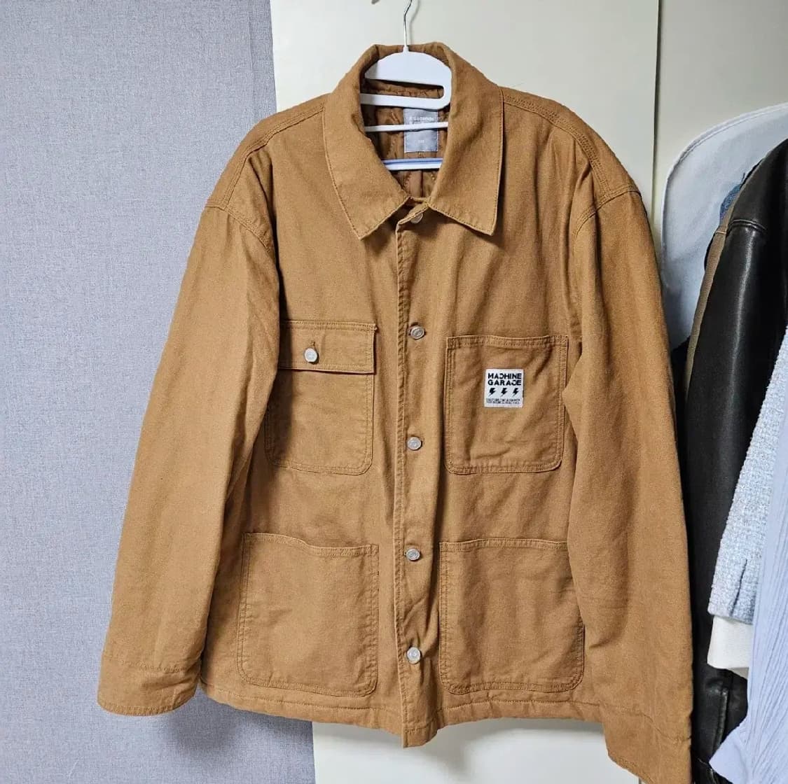 구매가8.9 에잇세컨즈 남성 자켓 브라운자켓 카라자켓 누빔자켓 상품이미지1
