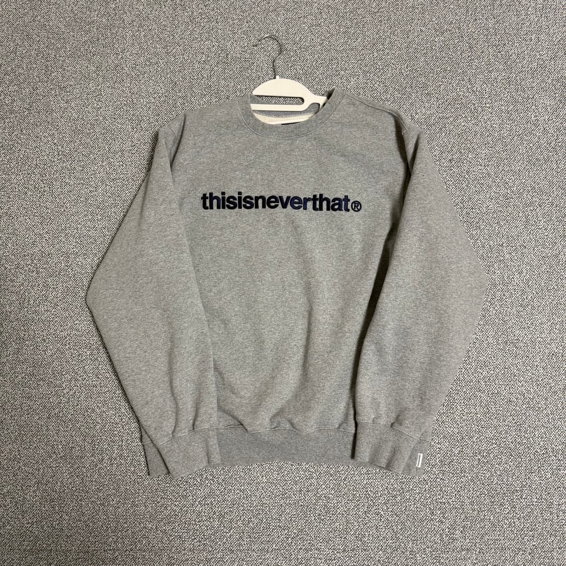 디스이즈네버댓 맨투맨 그레이 L 상품이미지1