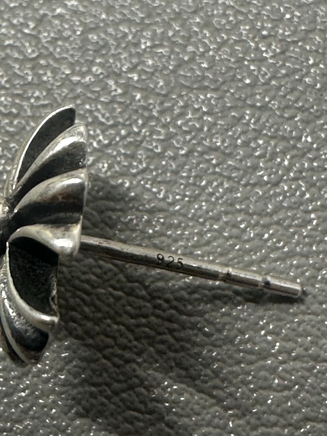 Chrome Hearts 싱글 귀걸이 / 한쪽만 상품이미지4