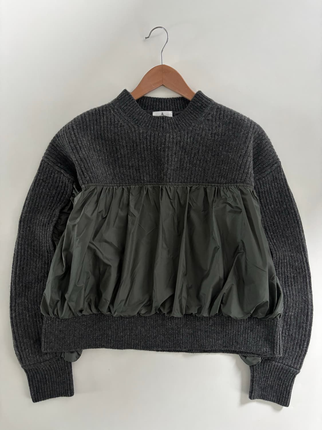 Lanvin 랑방 차콜 니트 스웨터  상품이미지1