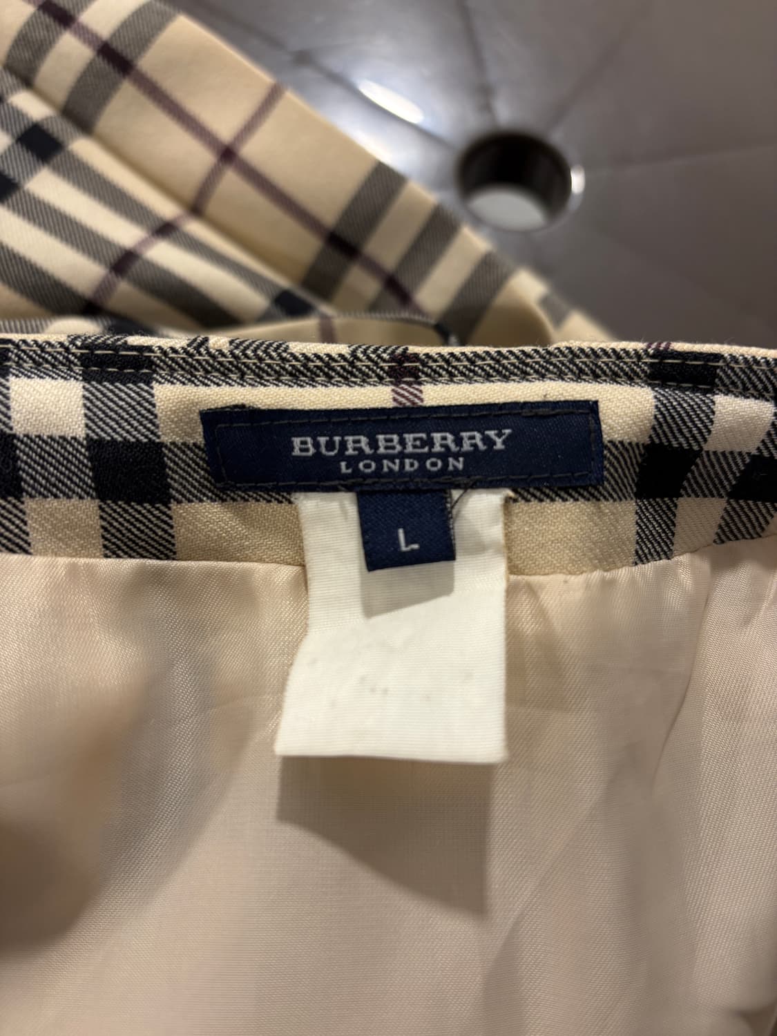 버버리 빈티지 치마 상품이미지9