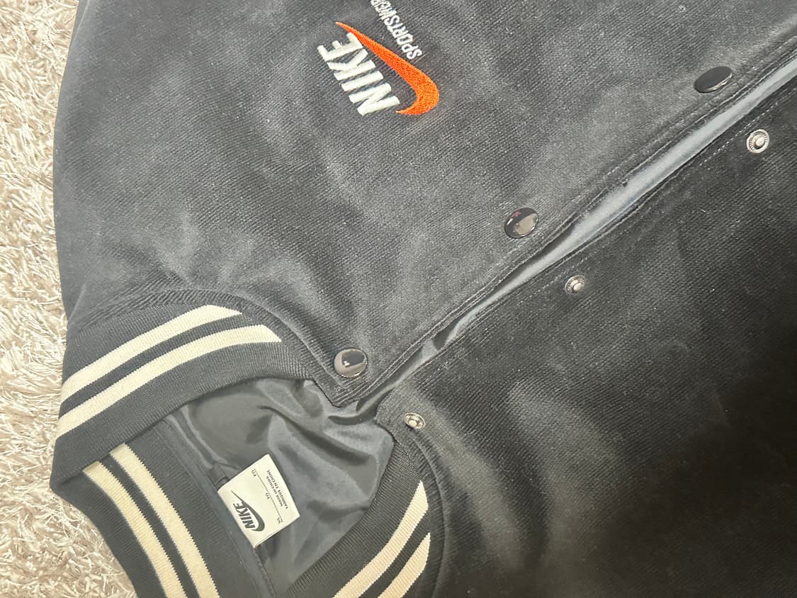 나이키 자켓 상품이미지2