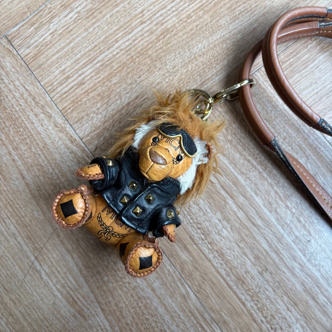 MCM 엠씨엠 레오파드 토트백 상품이미지7