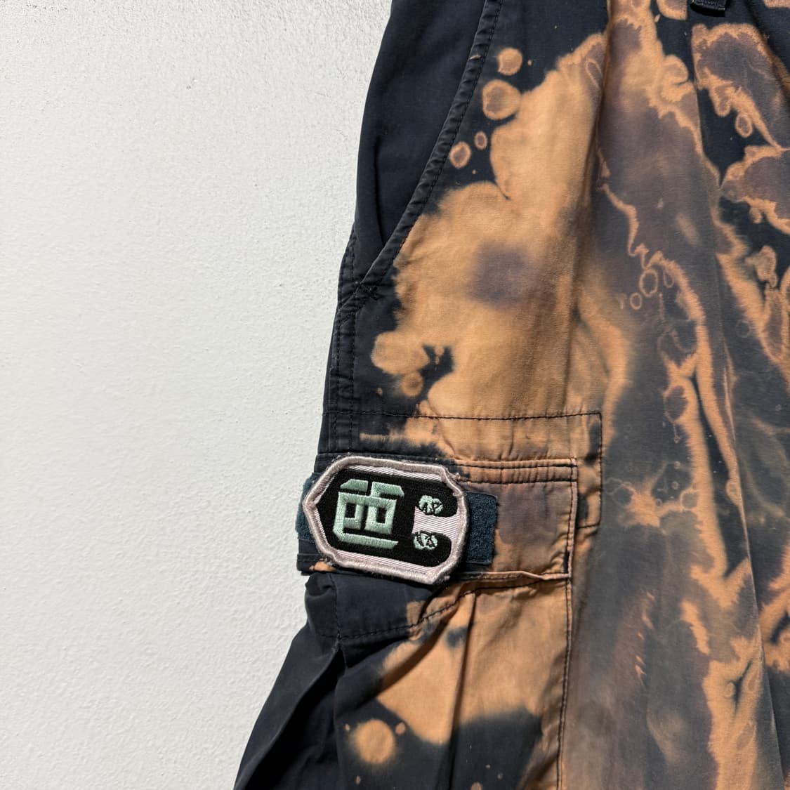 정품 베이프 OG 블리치드 다잉 립스탑 와이드 카고 팬츠 상품이미지4