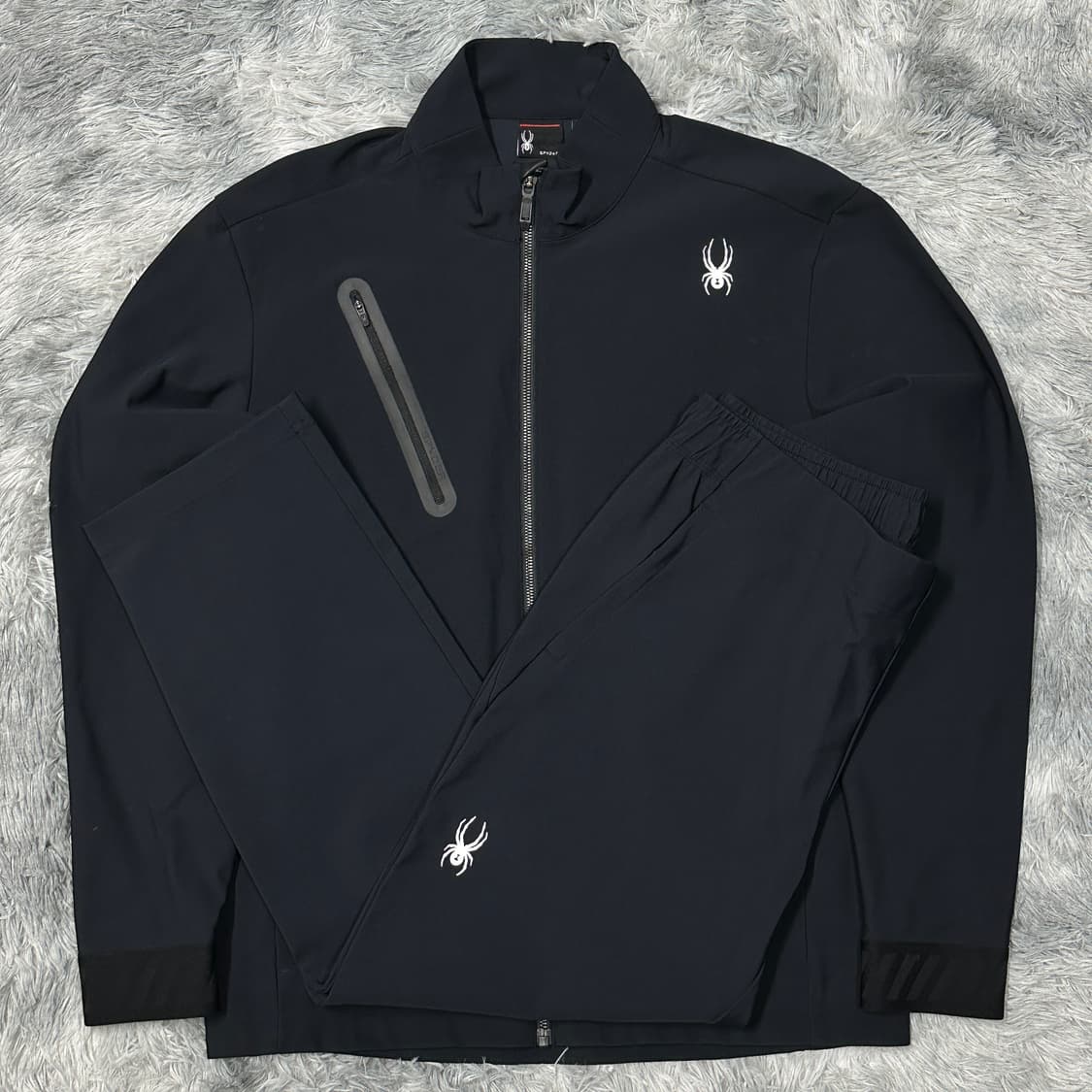 스파이더 블랙 트레이닝 세트 XXL 상품이미지1