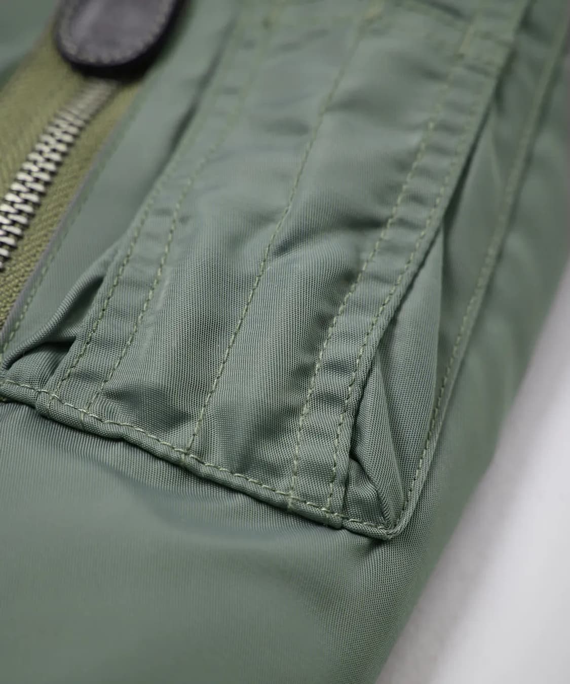 아웃스탠딩 10주년 N3B 새상품 상품이미지6