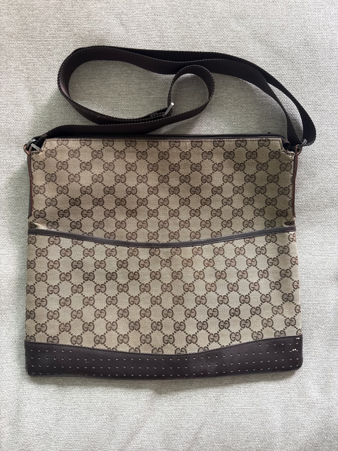 Gucci 구찌 GG 캔버스 숄더 백 브라운 상품이미지1