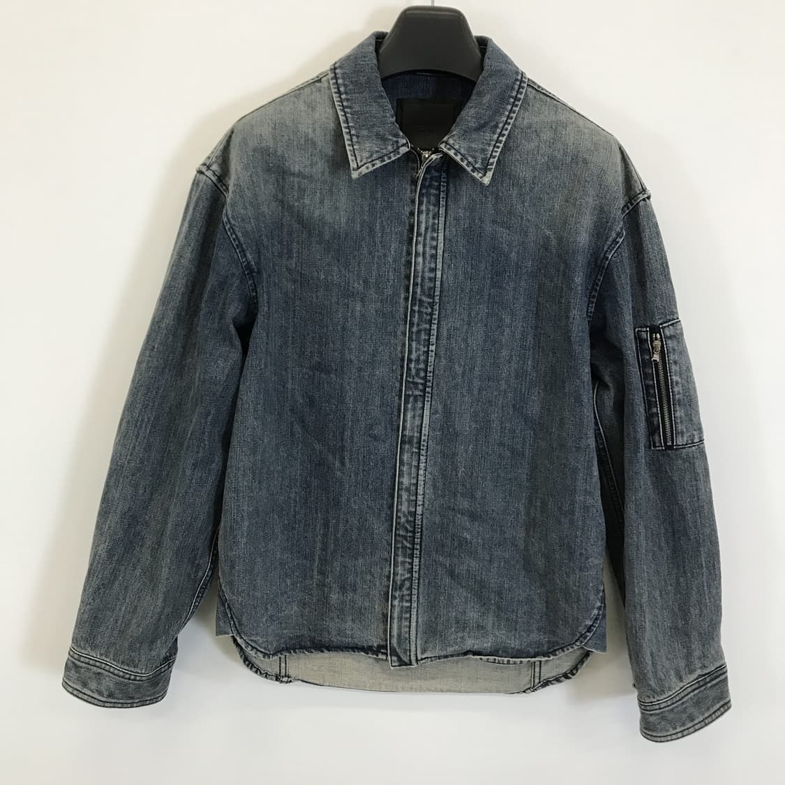 질스튜어트뉴욕 데님트러커집업자켓 [국내95] 상품이미지1