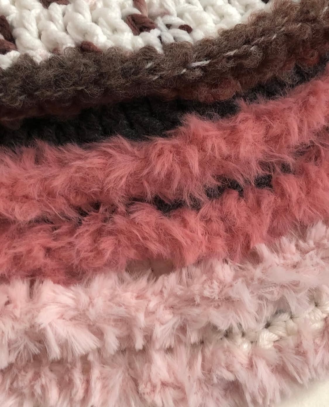 봄본 bombonknit 래빗햇 화이트 버킷햇 상품이미지2