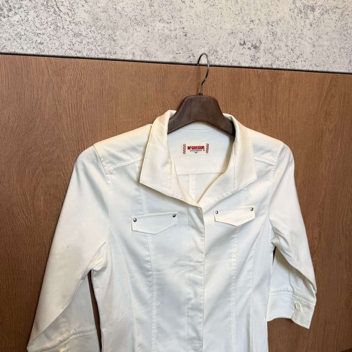 맥그리거 셔츠 블라우스 7부 소매 히든 버튼업 디테일 슬림핏 화이트 상품이미지4