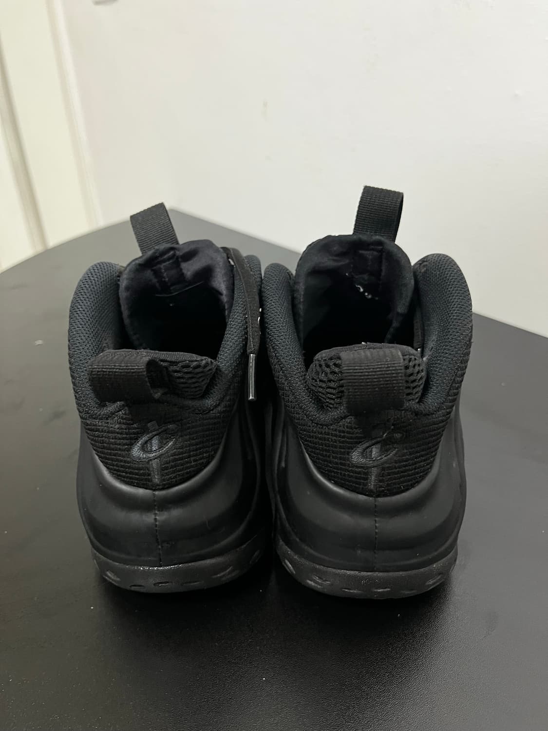 나이키 에어 폼포짓 상품이미지2