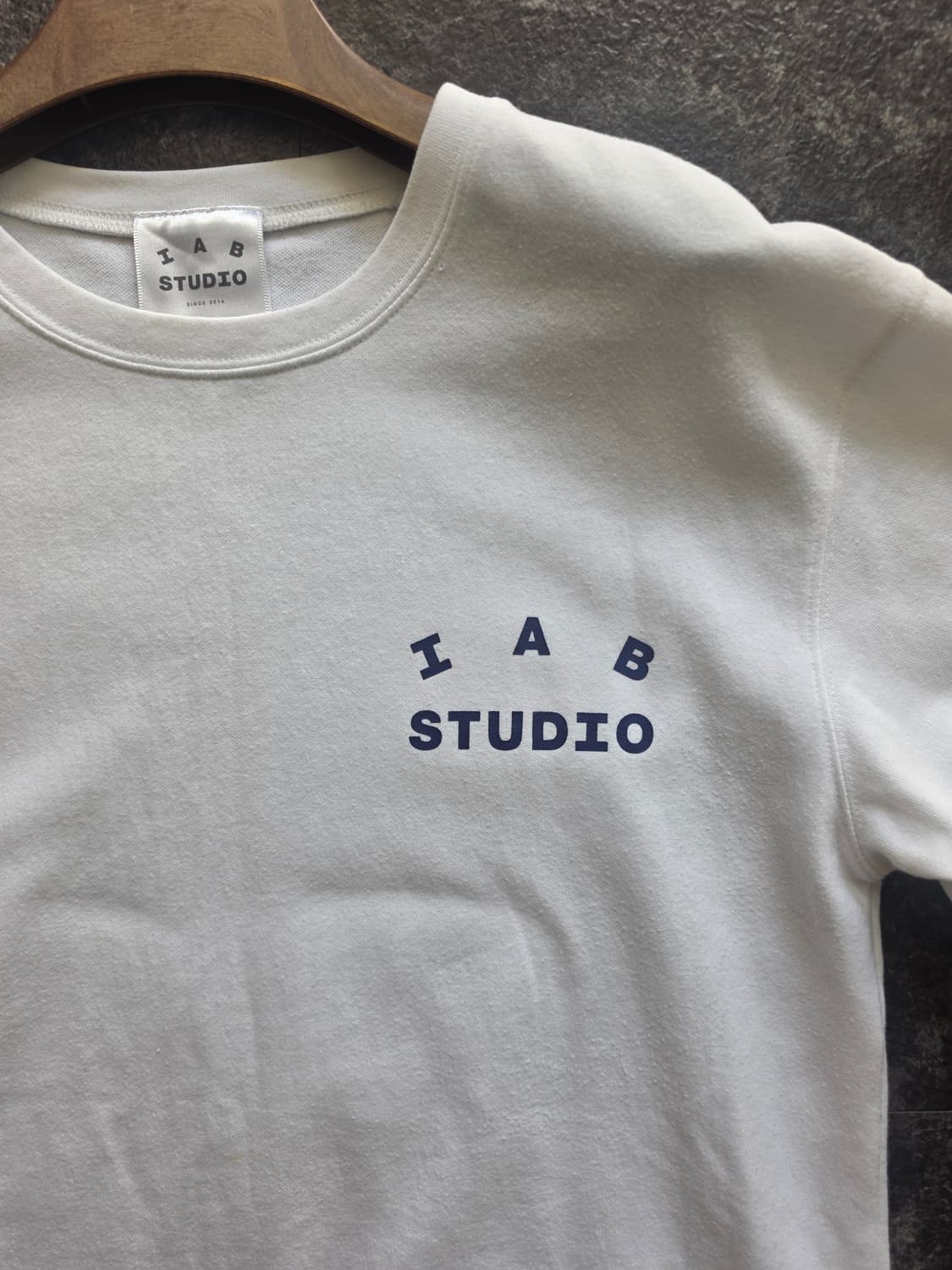 #아이앱스튜디오 티셔츠 화이트+파란글씨(M) 상품이미지2