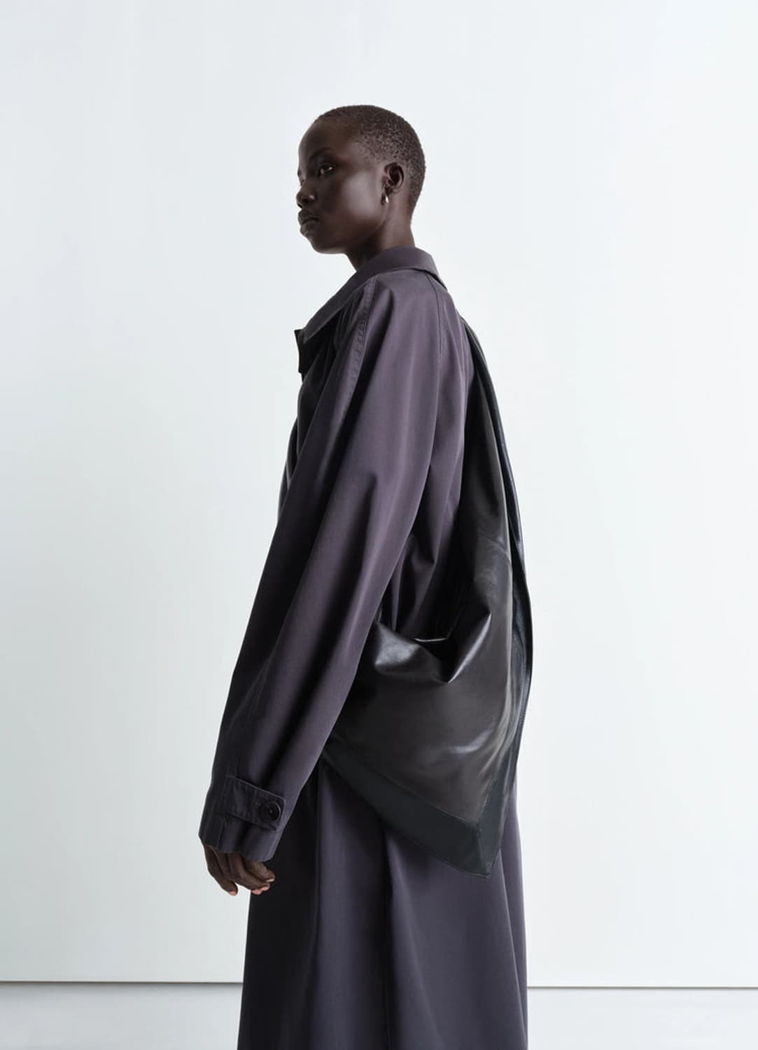 24fw시즌 르메르 스카프백 상품이미지4