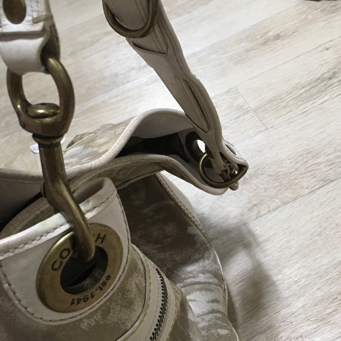 COACH 숄더백 est. 1941 상품이미지10