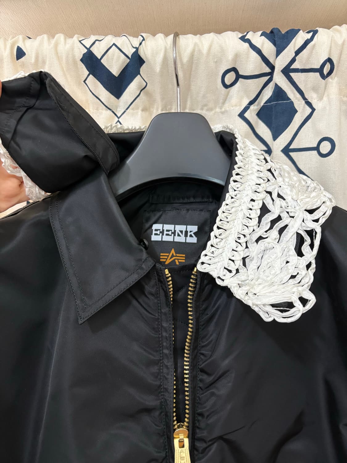 알파인더스트리 eeek 콜라보 MA-1 상품이미지8