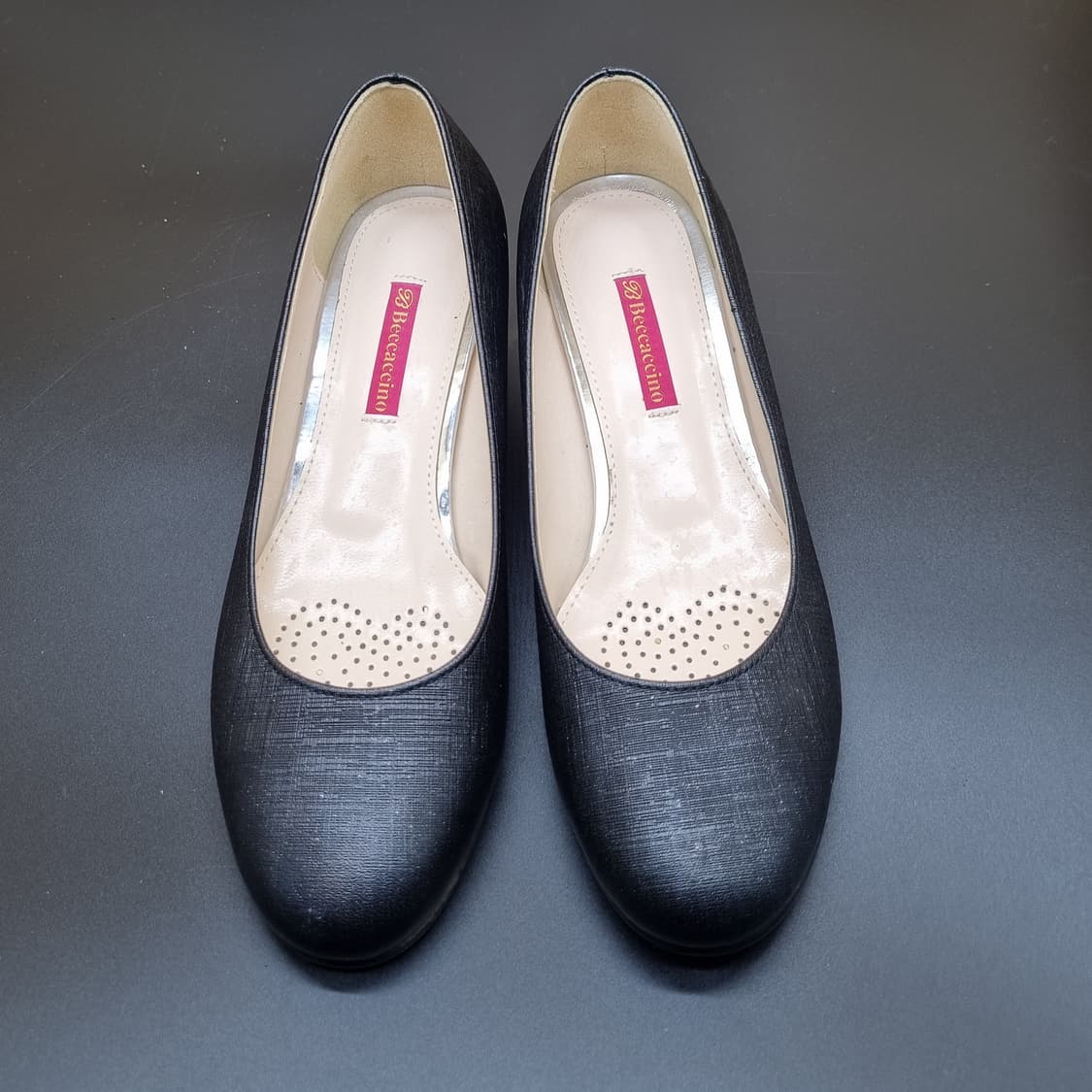 탠디 베카치노 여성펌프스240(굽4) 상품이미지2