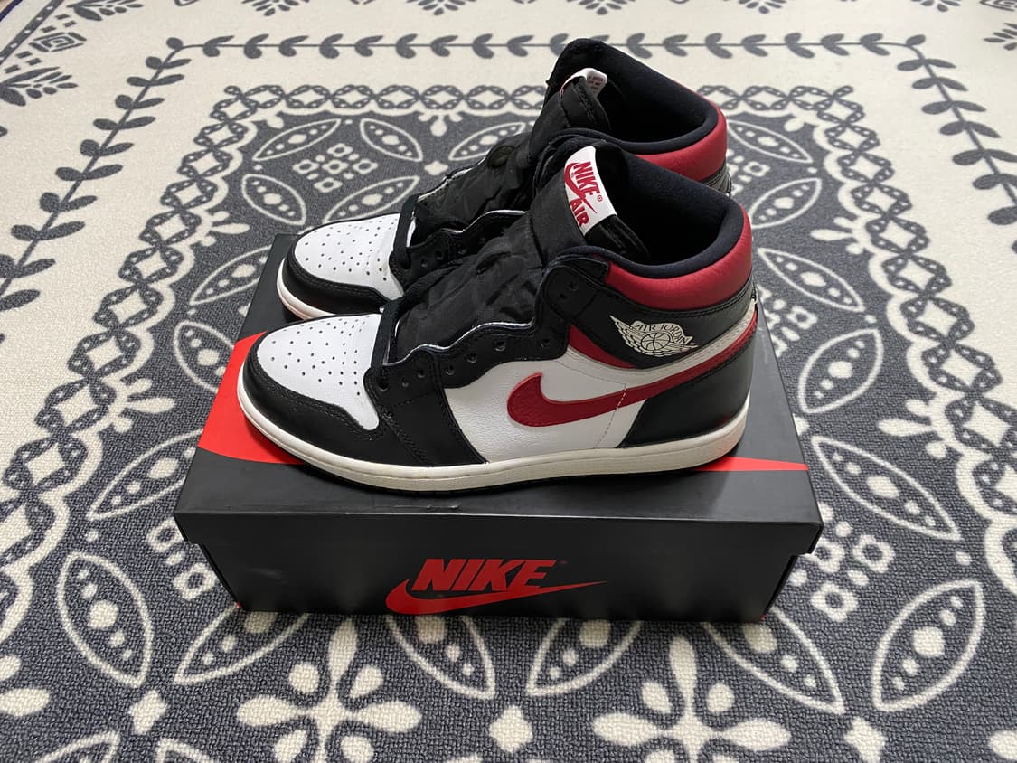 (255)조던 1 레트로 하이 OG 짐레드 상품이미지1