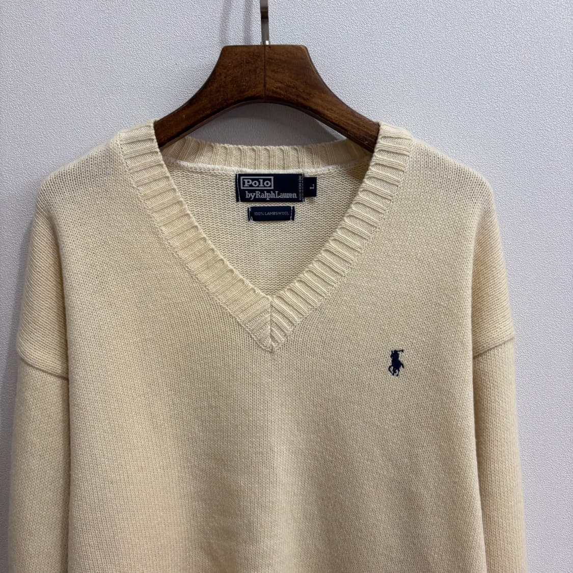 폴로 랄프로렌 V넥 니트 아이보리 L 상품이미지3