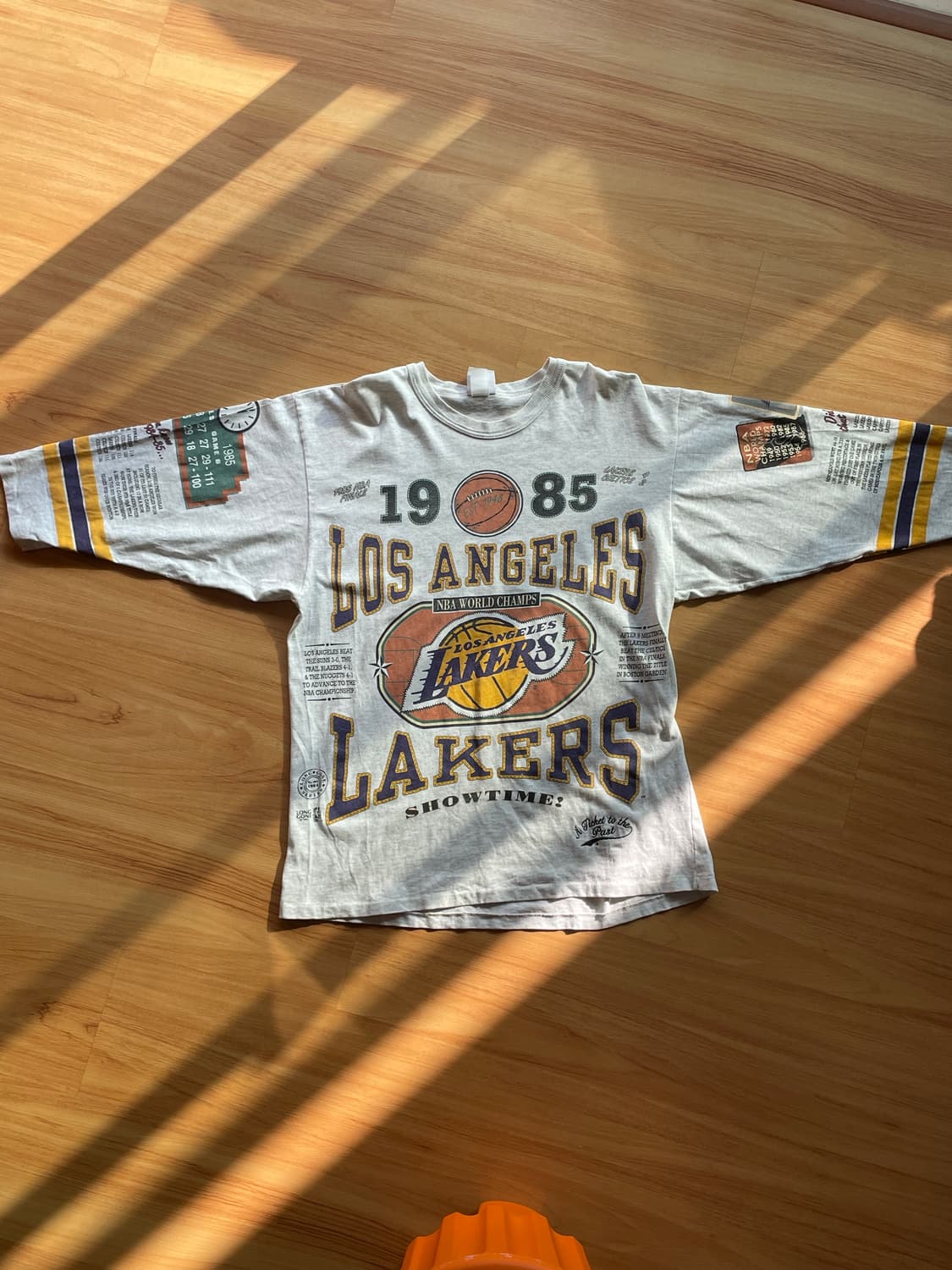1993 LA nba 레이커스 월드챔프 풀프린트 티셔츠 상품이미지2