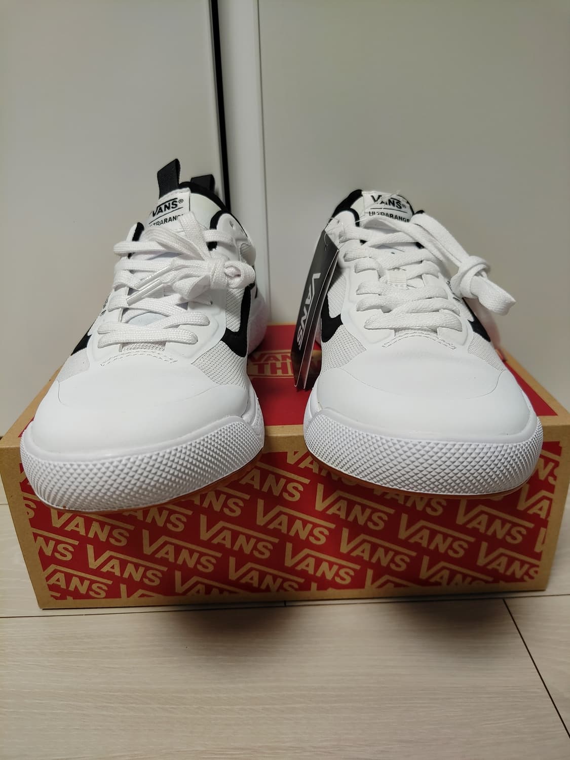 새상품 반스 270 상품이미지4