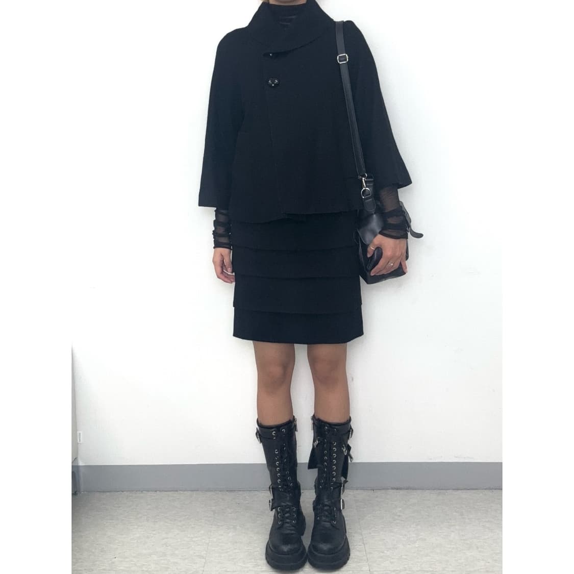 빈티지 울90% 블랙 케이프 하프 코트 상품이미지2