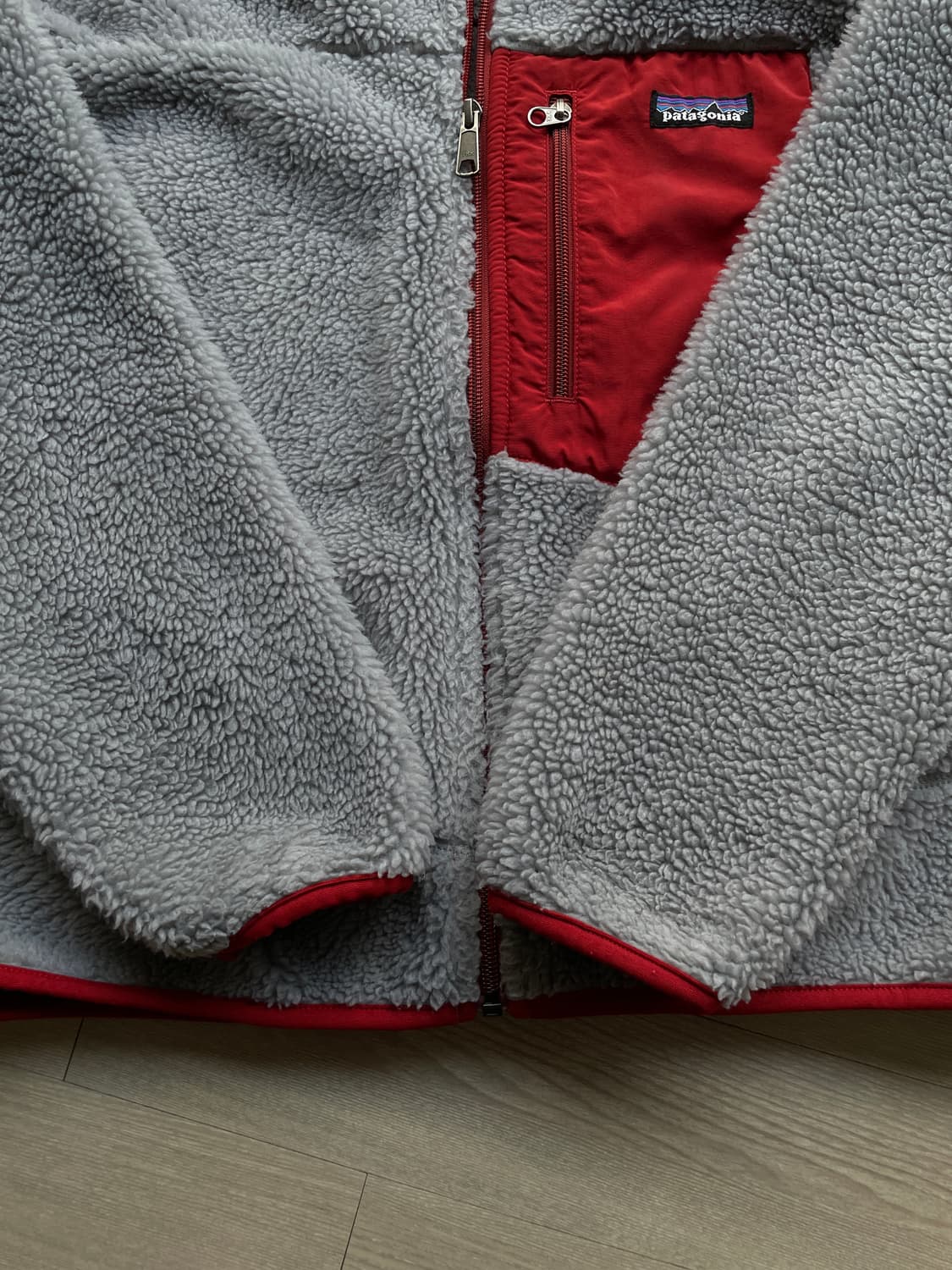 파타고니아 레트로x 그레이 레드 자켓 상품이미지5