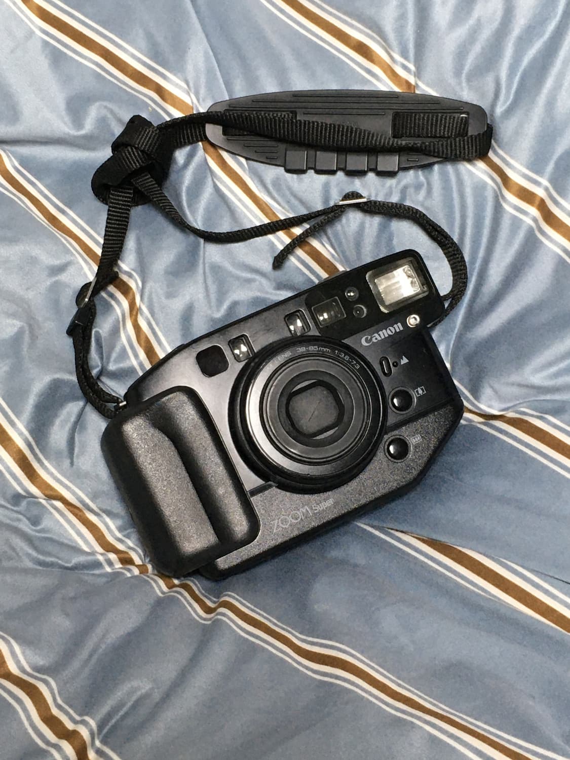 캐논 오토보이 줌 슈퍼 필름 카메라 (한소희 필름 카메라) 상품이미지1