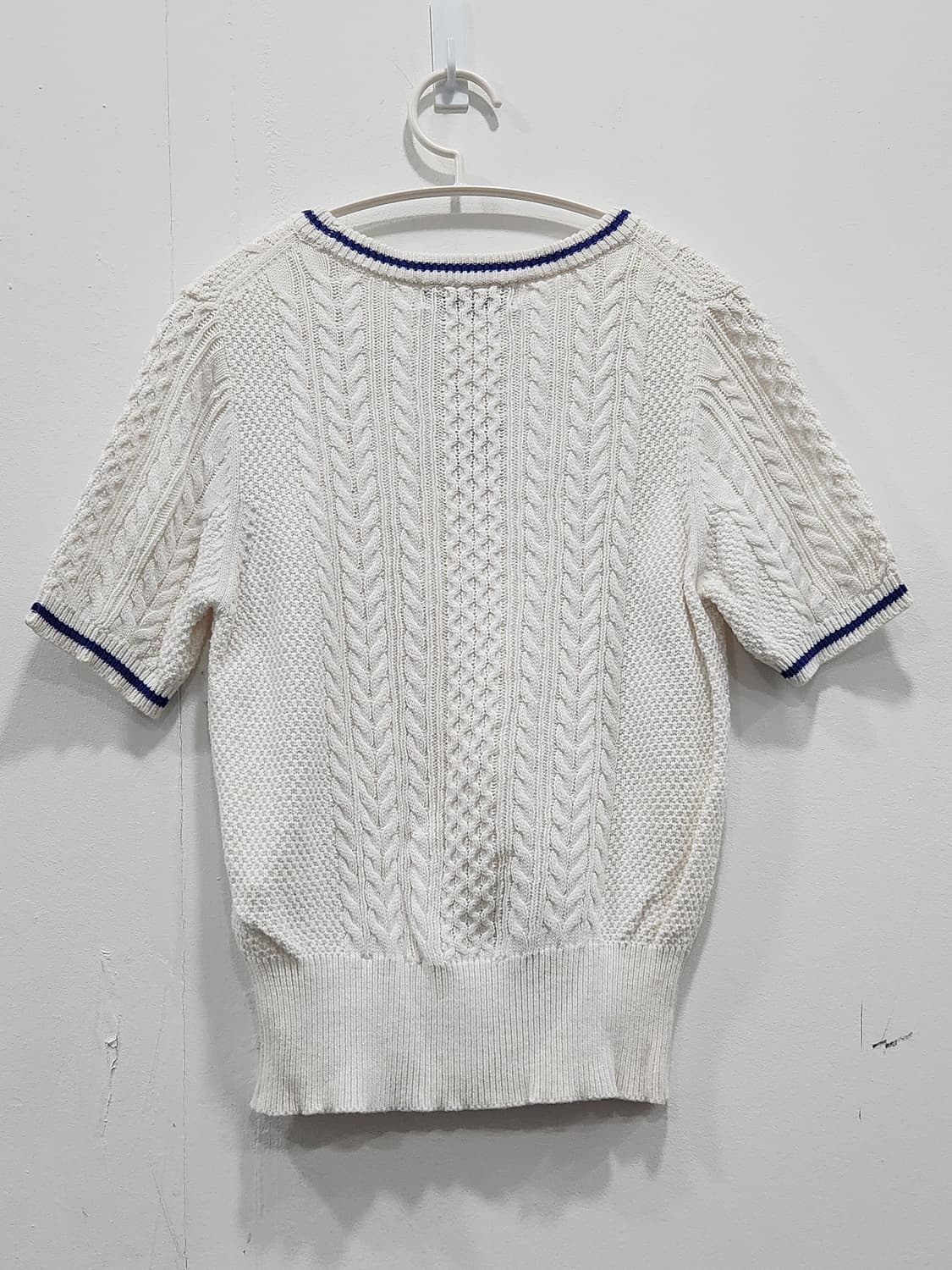 [M] 제너럴아이디어 케이블 반팔 니트 화이트 상품이미지3