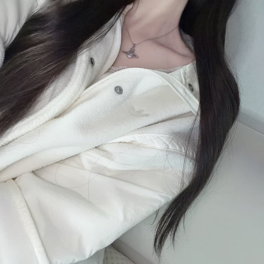 아디다스 아이보리 눈꽃 아방 후리스 자켓 s 🐰🤍 상품이미지4