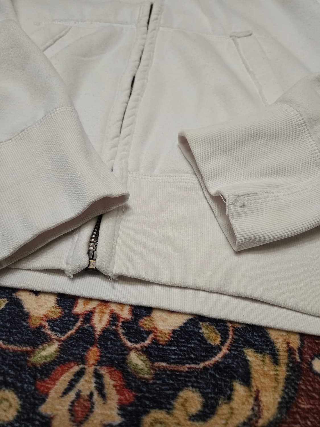 아베크롬비 앤 피치 클래식 자수 로고 후드집업 (화이트) XL 머슬핏 상품이미지6