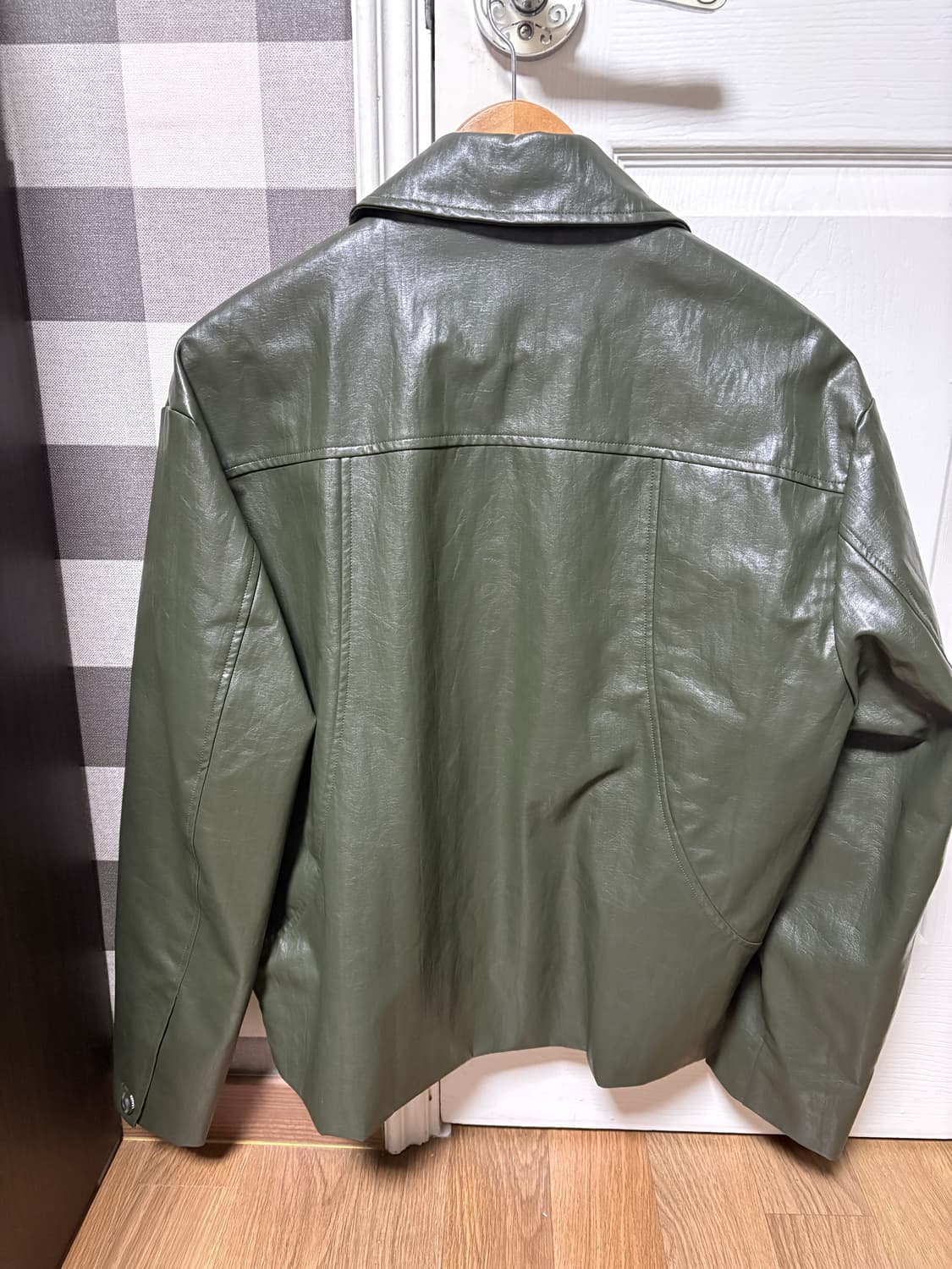 르마드 페이크 레더 가죽자켓 상품이미지2