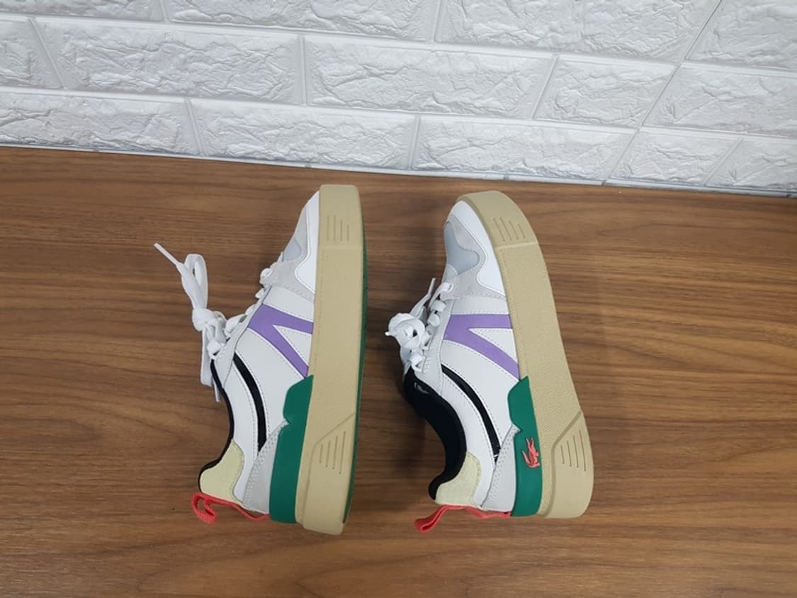 라코스테 스니커즈 235 (UK4) 운동화 상품이미지6