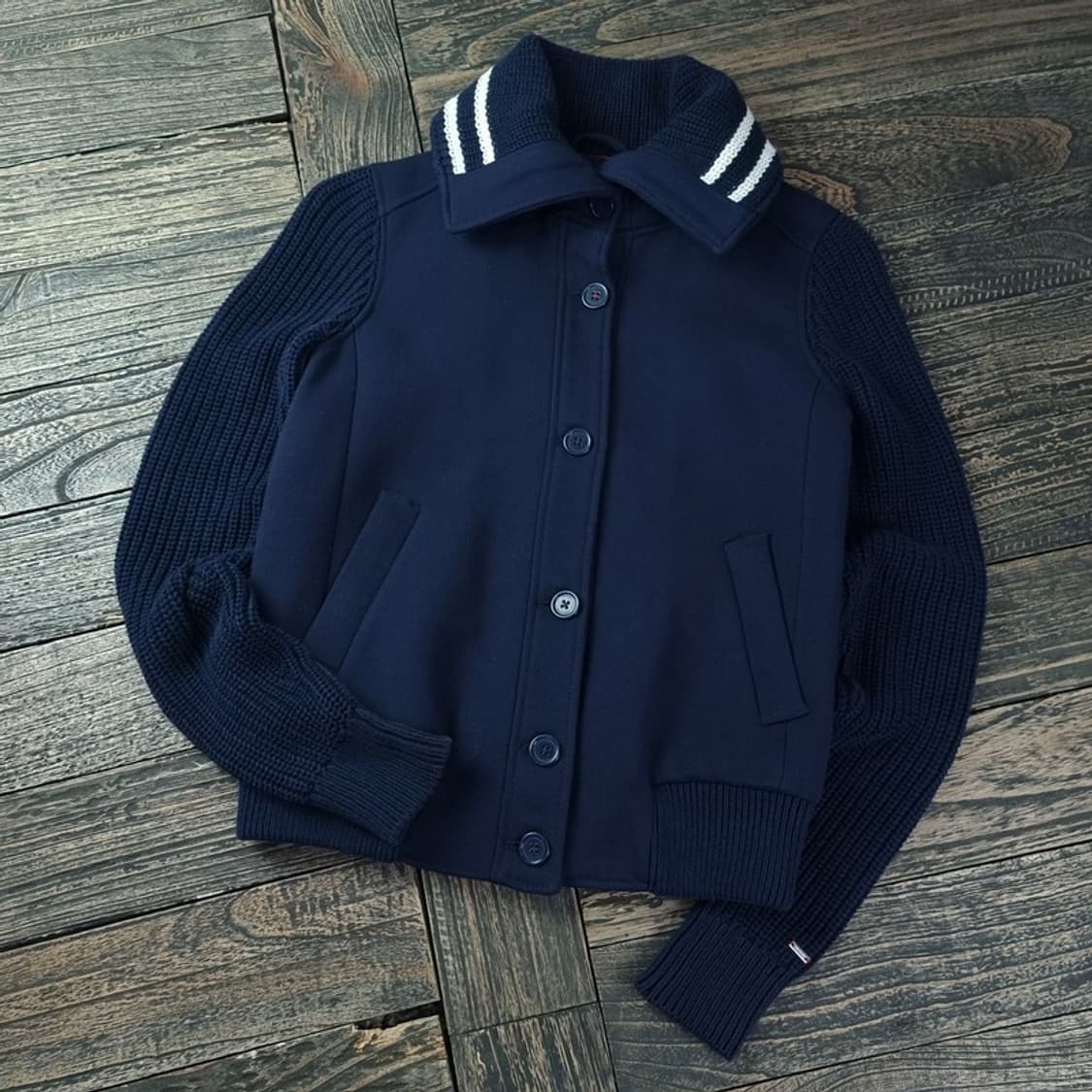 [타미힐피거] 슬림핏 하이넥 모직 니트 자켓 네이비 M18114 상품이미지1