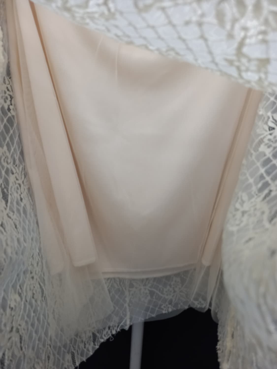 샤틴 SATIN 레이스아일렛 플레어 스커트 55 상품이미지8