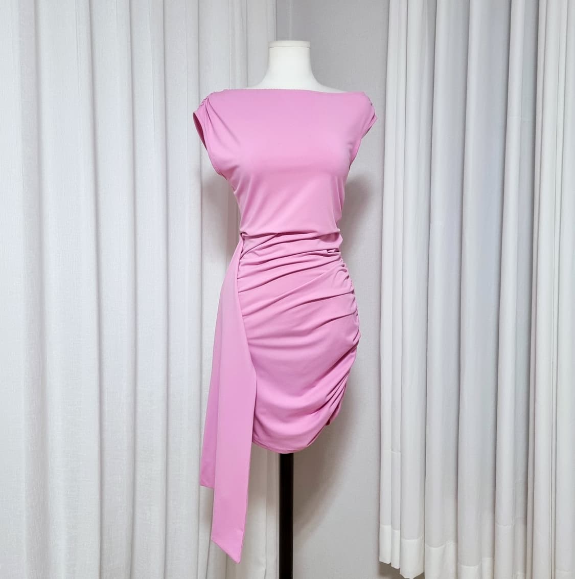 SHEIN 쉬인 셔링 스판 원피스 (44~55/표기S) 택달린 새상품 상품이미지1