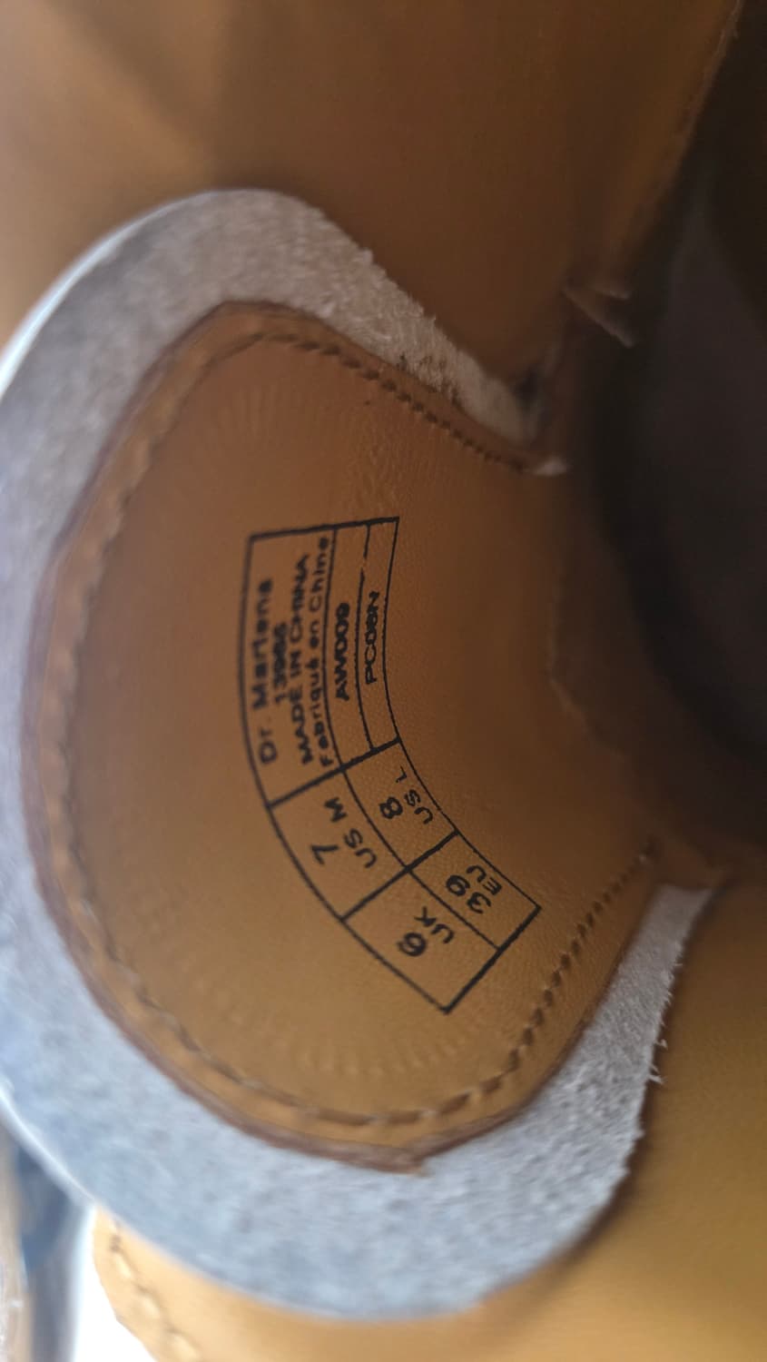 닥터마틴 윙팁 레더 화이트. 상품이미지7