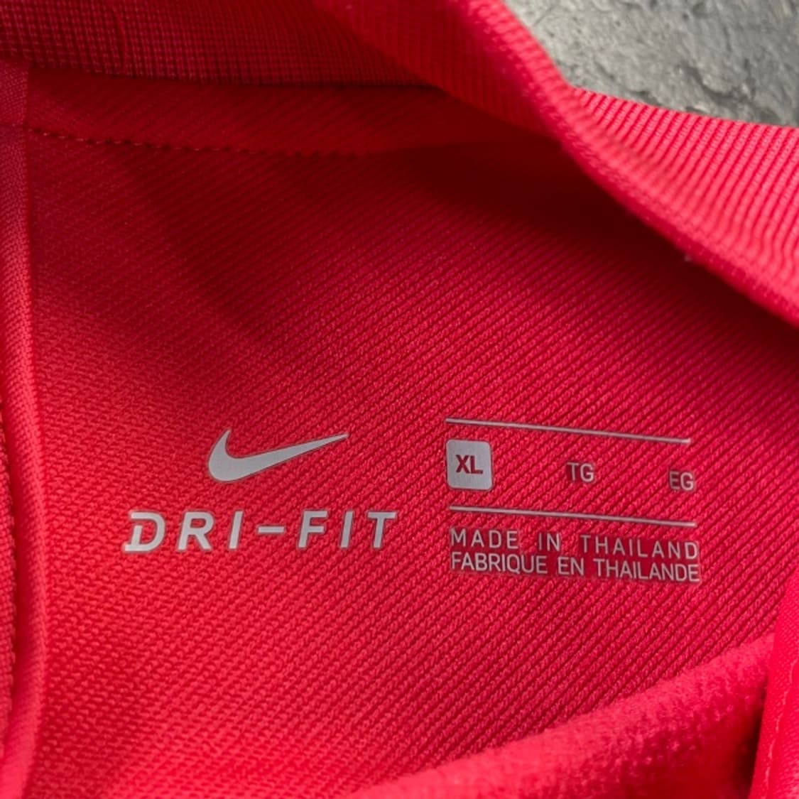 105 나이키 18-19 바르셀로나 드릴탑 상품이미지3