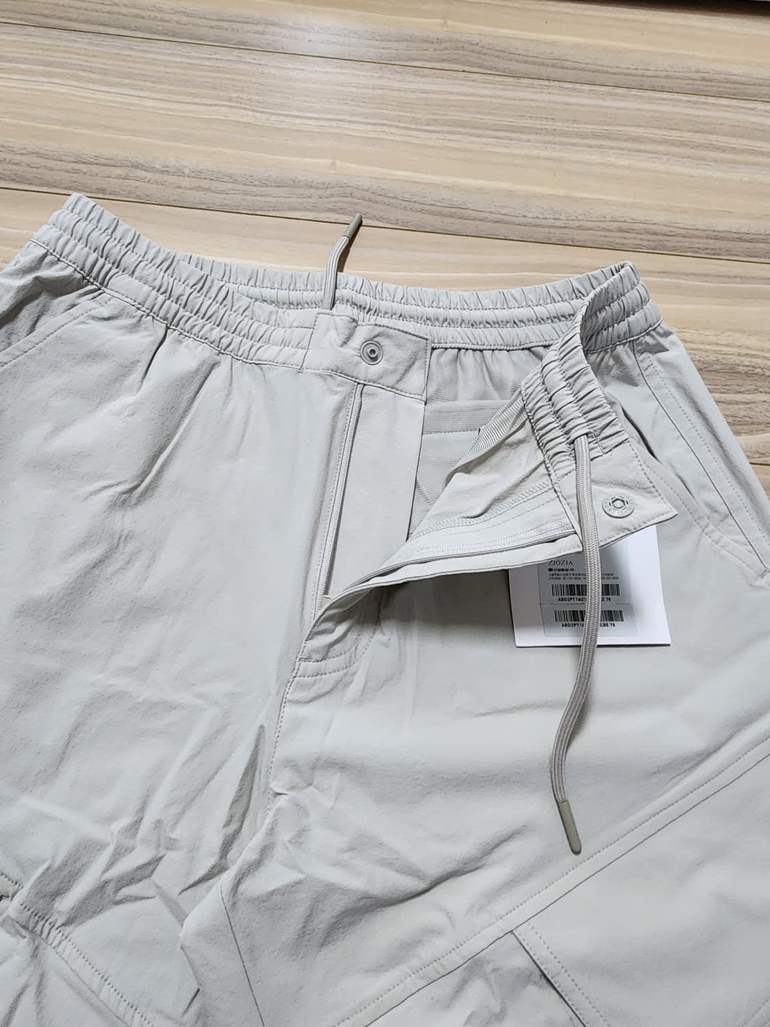 지오지아나일론우븐스판조거팬츠라이트베이지 상품이미지6