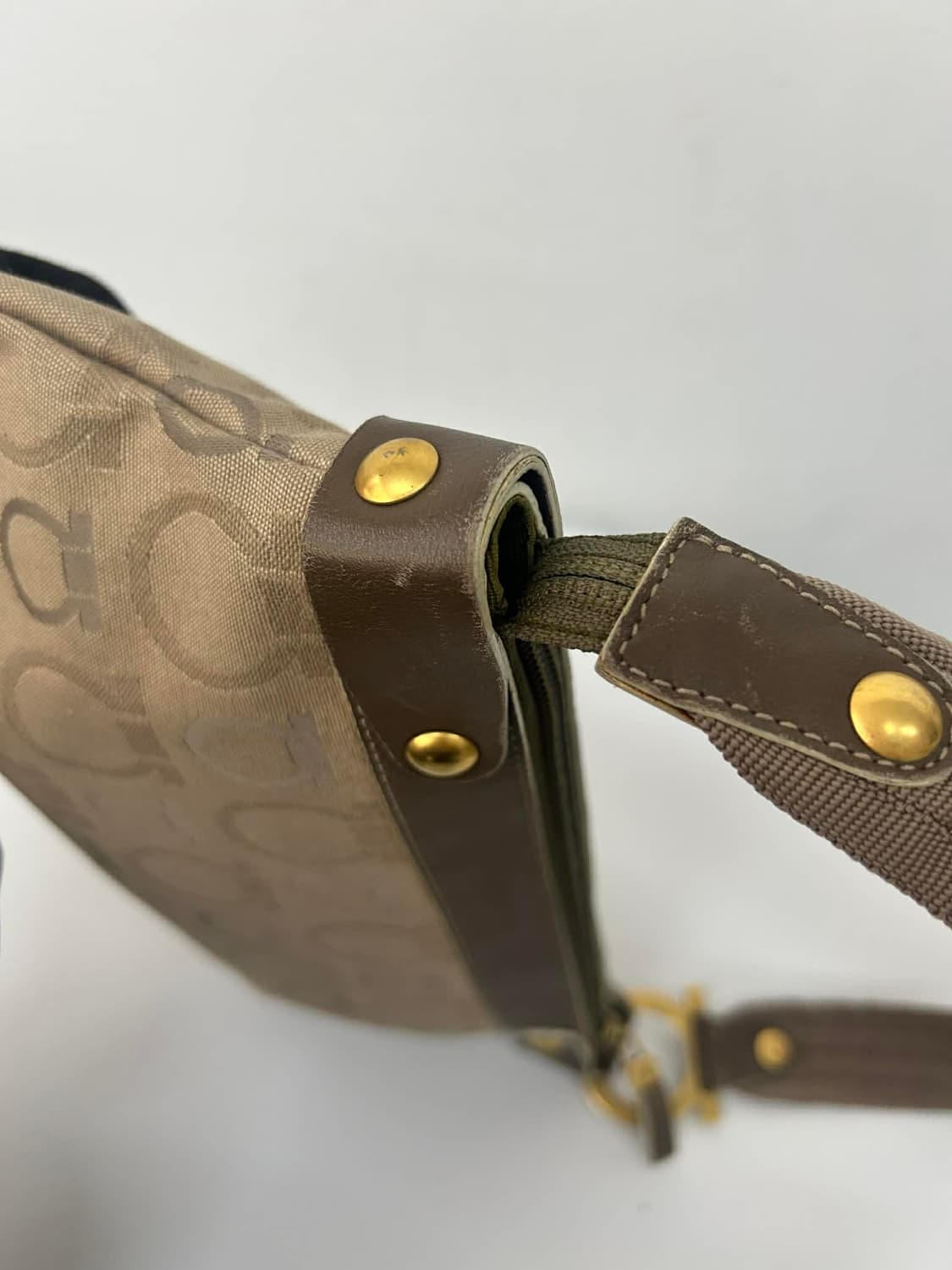 살바토레 페라가모 간치니 캔버스 숄더 토트백 상품이미지8