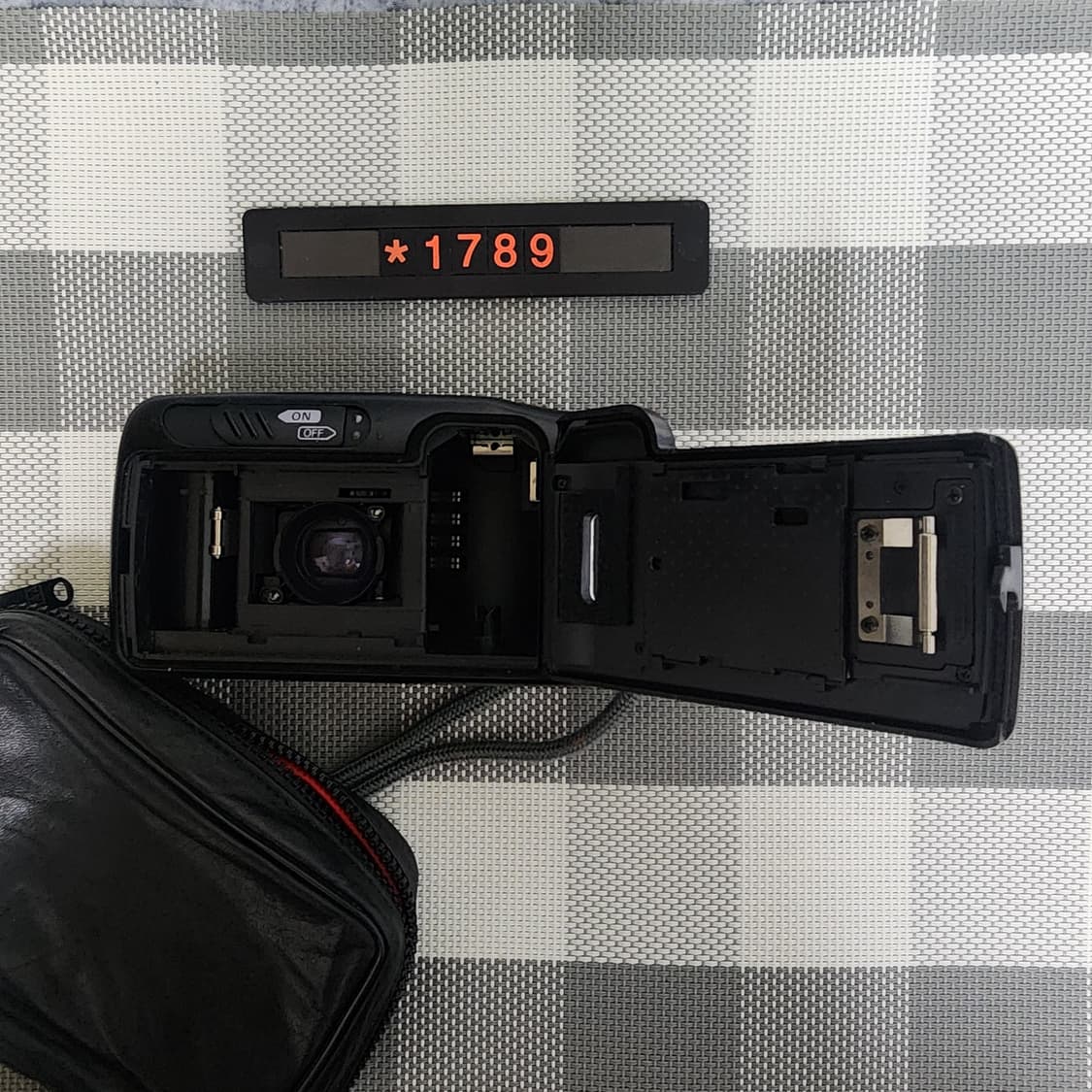 신도리코 SR-10D AF 줌 미니 필름카메라 파우치포함 상품이미지5