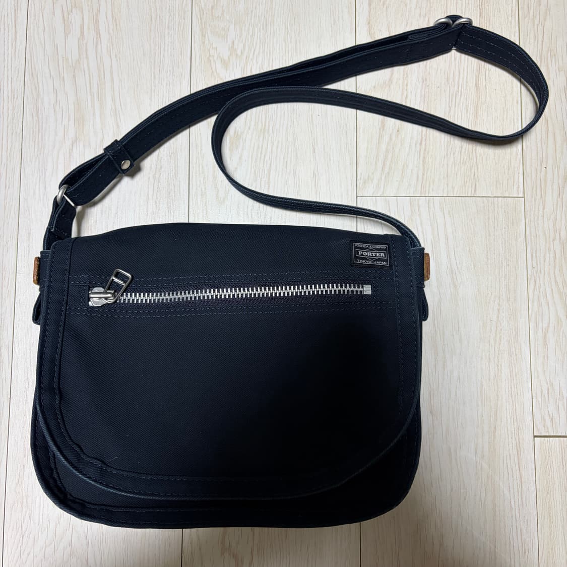 요시다포터 걸 크로스백 네이비 상품이미지2