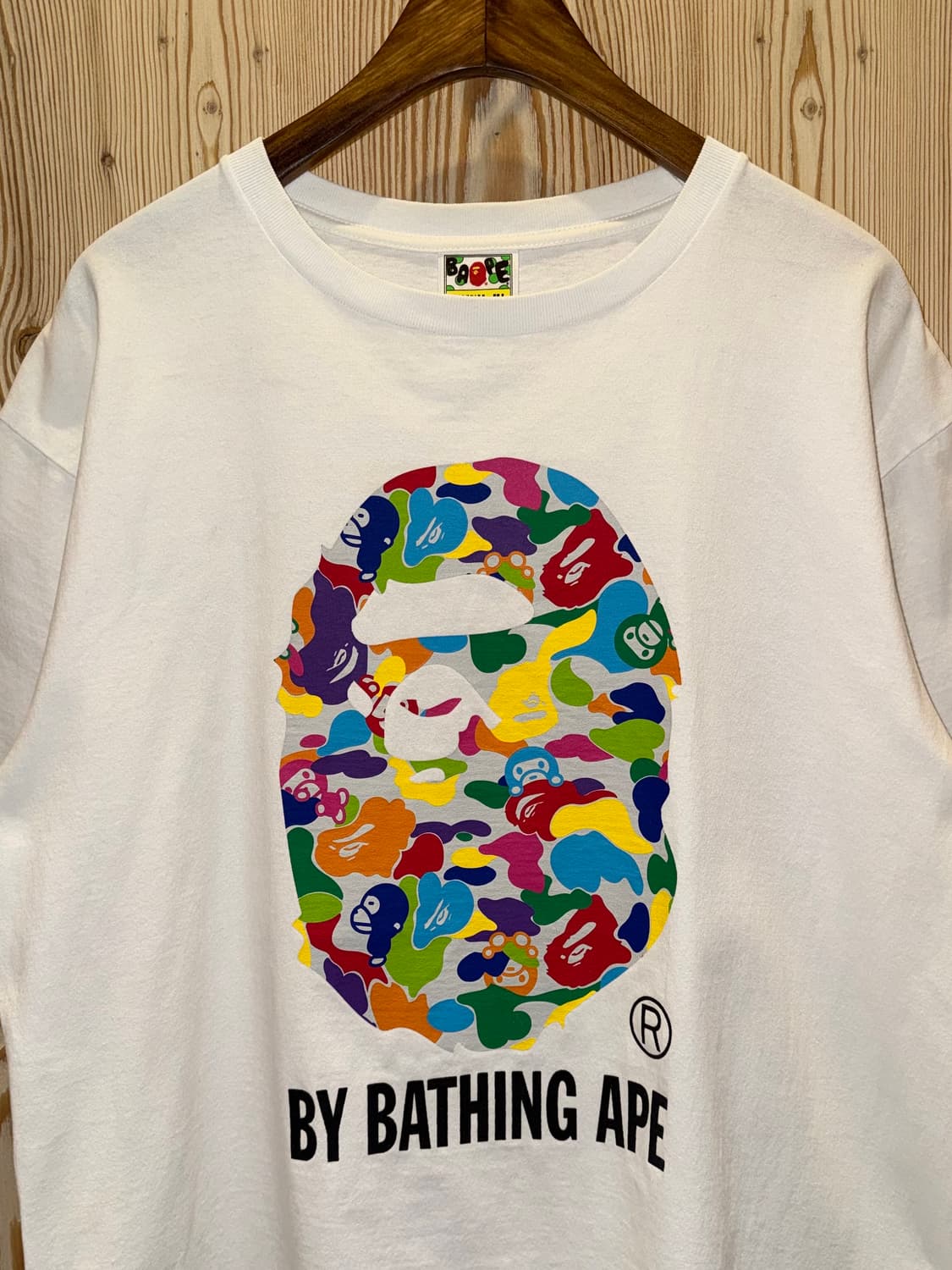 베이프 밀로 ABC 멀티 바이 베이싱 티셔츠 상품이미지2