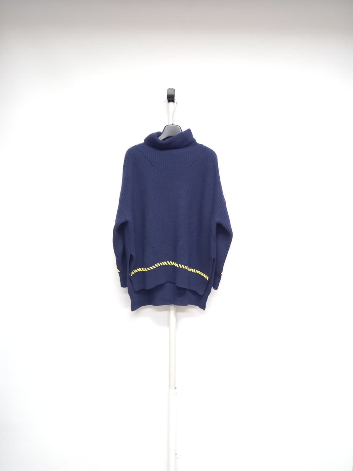 SJYP 춘추동 하이넥 언발 풀오버스웨터 44-66 상품이미지1