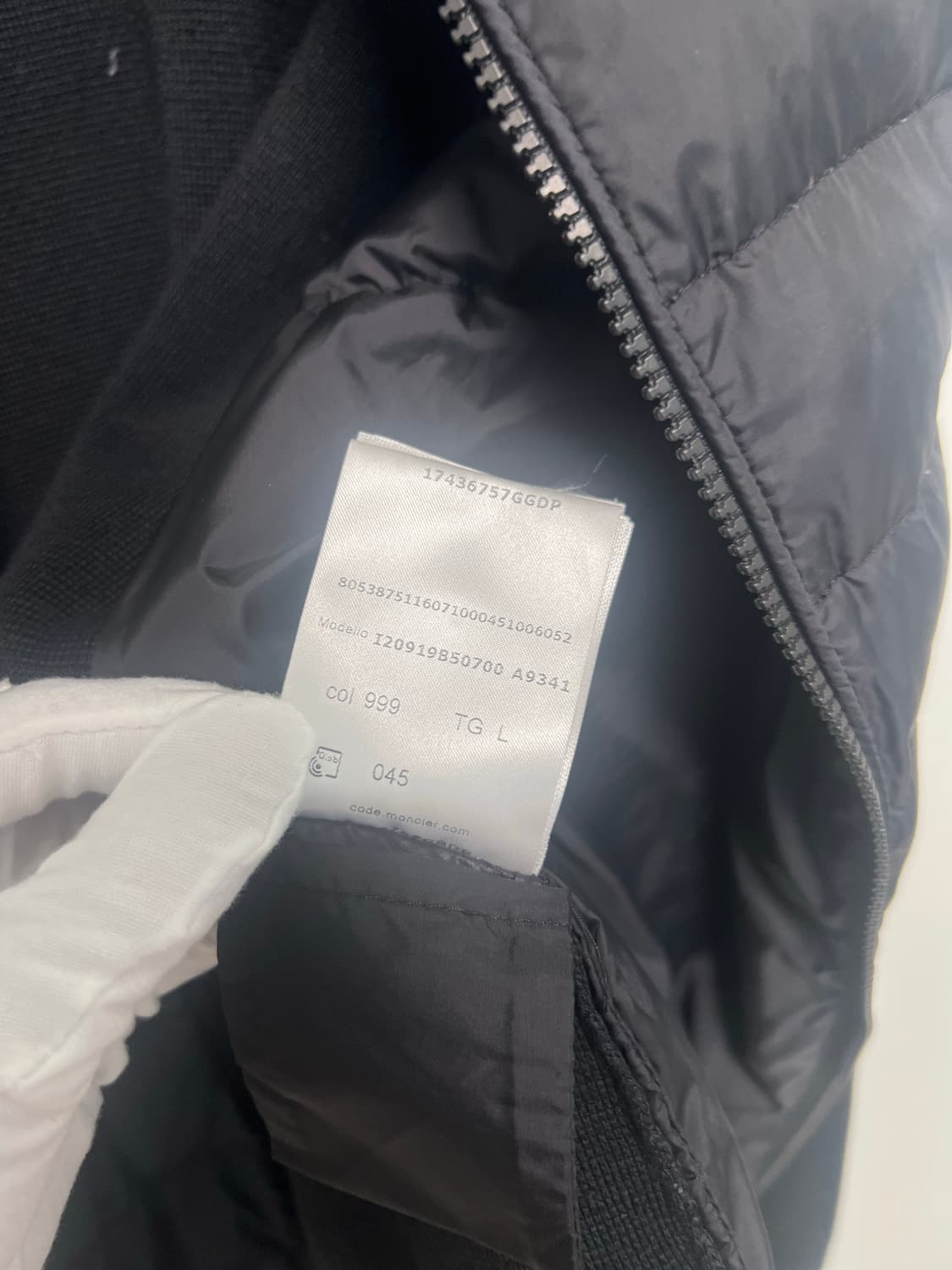 23FW 몽클레어 니트패딩 상품이미지7