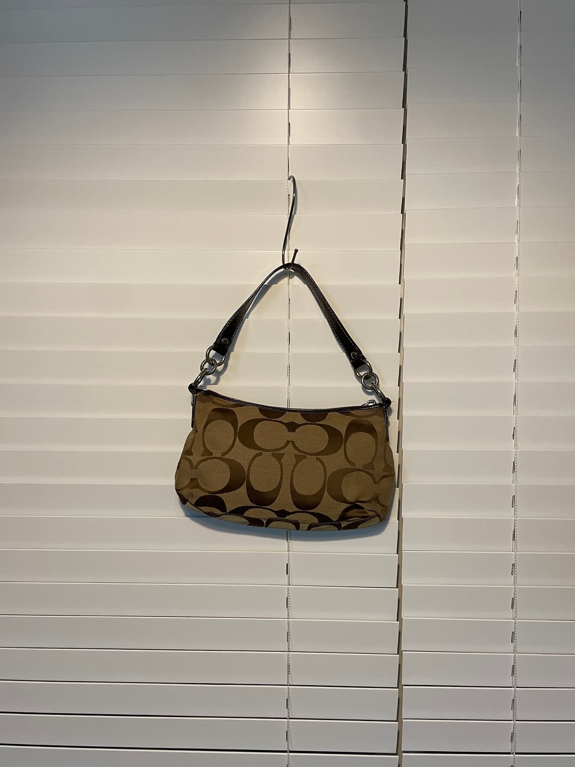 코치 호보 숄더백 상품이미지2