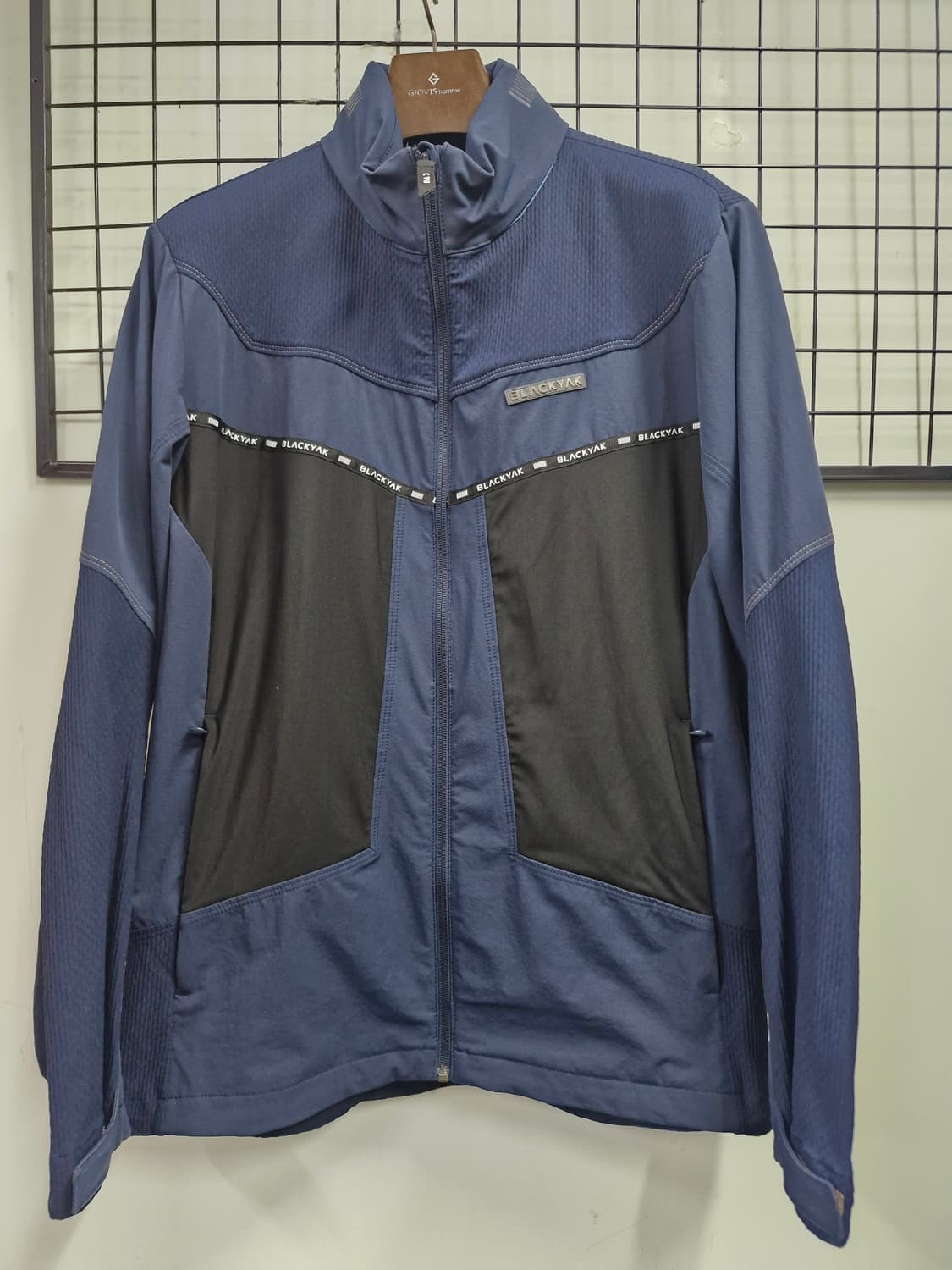 110XXL 블랙야크 M블랙썬 기능성 자켓. 상품이미지1