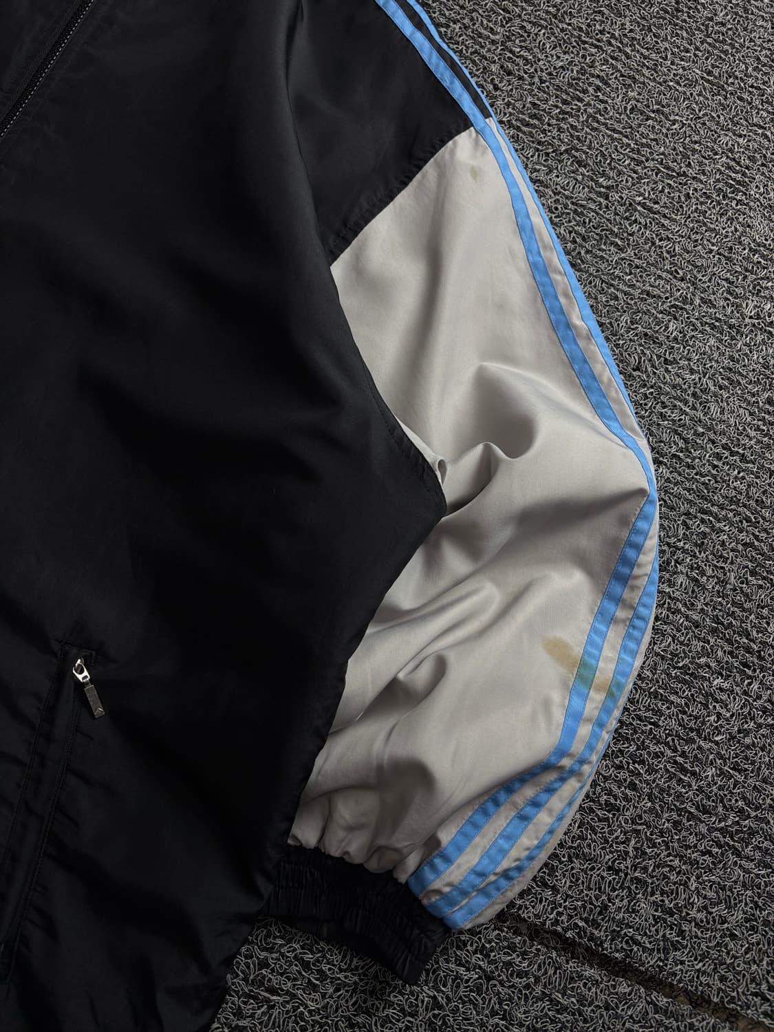 아디다스 빅로고 아카이브 누빔 후디 점퍼 3563 상품이미지4